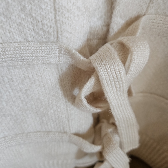 NWT Free people Ivory Bow Cardi - Picture 11 of 16
